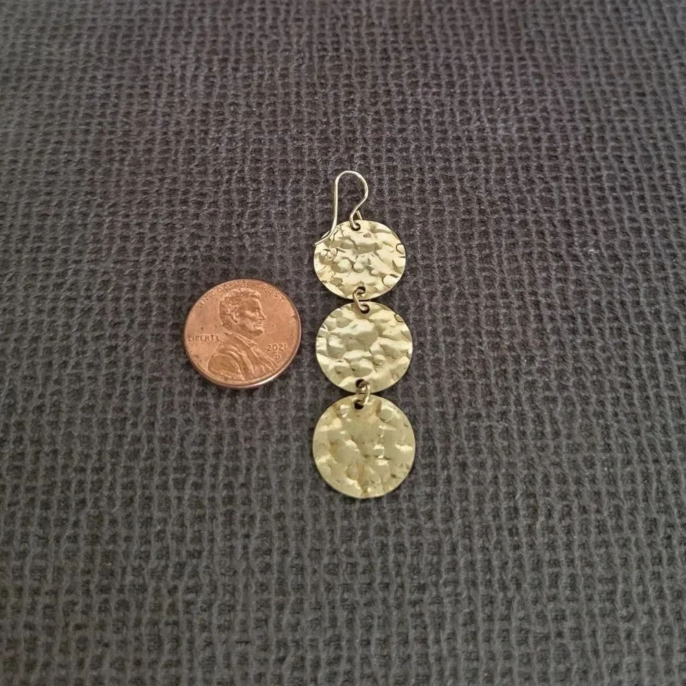 ✨️HP✨️ Gold💛 Filled Hammered🔨 Triple3️⃣ Disc📀 Earrings - Picture 6 of 15